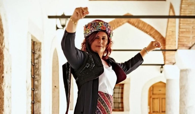 Özlem Çerçioğlu Neden AK Parti’ye Geçti?